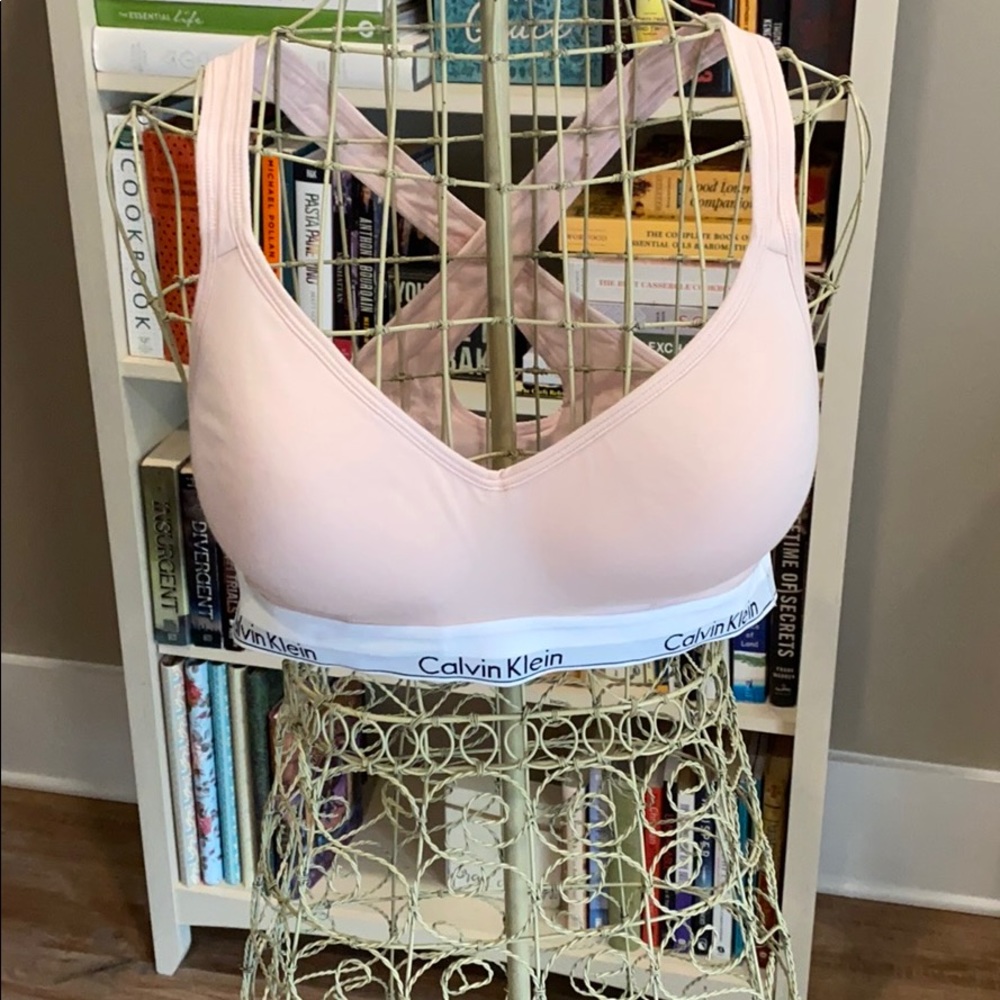Calvin Klein Sports Bra